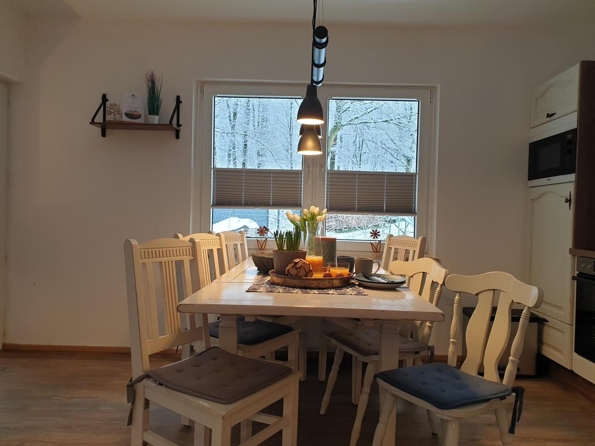 Fewo Winter In Der Villa Waldrand Mit Zwei Balkonen Bad Wünnenberg Eksteriør bilde